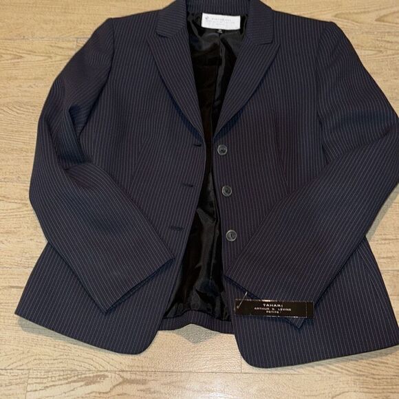 NWT Women’s Tahari Petite Pinstripe Pant Suit 8P Formal Business Career - Picture 5 of 14